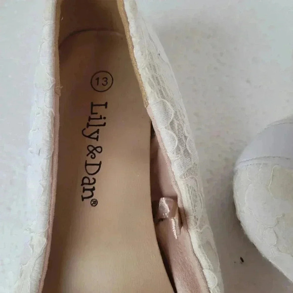 Lily and Dan sz 13 ballet flats white girls - Picture 5 of 5